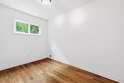 445 Forest Hills Drive NE, Sandy Springs, GA 30342 - Photo 23