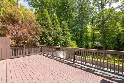 445 Forest Hills Drive NE, Sandy Springs, GA 30342 - Photo 29
