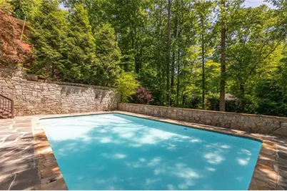 445 Forest Hills Drive NE, Sandy Springs, GA 30342 - Photo 33