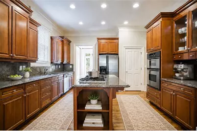 614 Timm Valley Road NE #B, Atlanta, GA 30305 - Photo 9