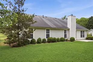 8790 Bay Creek Ln, Gainesville, GA 30506 - Photo 31