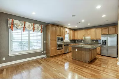 7042 Tree House Way, Flowery Branch, GA 30542 - Photo 25