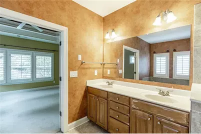7042 Tree House Way, Flowery Branch, GA 30542 - Photo 31
