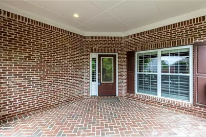 7042 Tree House Way, Flowery Branch, GA 30542 - Photo 5