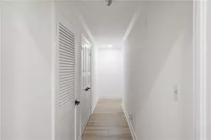 3649 Peachtree Rd NE, Atlanta, GA 30319 - Photo 9
