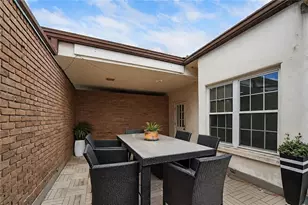 3649 Peachtree Rd NE, Atlanta, GA 30319 - Photo 3