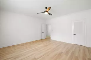 3649 Peachtree Rd NE, Atlanta, GA 30319 - Photo 15