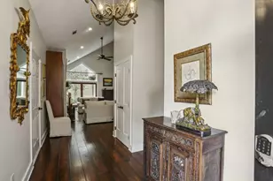 4563 Village Dr, Atlanta, GA 30338 - Photo 7