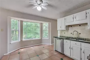 11105 Abbotts Station Dr, Duluth, GA 30097 - Photo 19