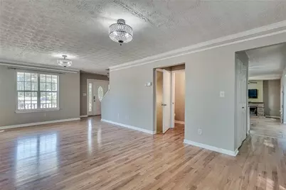 11105 Abbotts Station Drive, Duluth, GA 30097 - Photo 15
