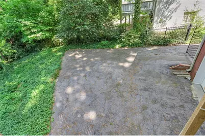 716 Burke Road NE, Atlanta, GA 30305 - Photo 31