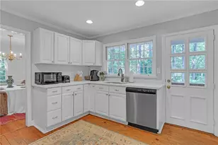 716 Burke Rd NE, Atlanta, GA 30305 - Photo 13