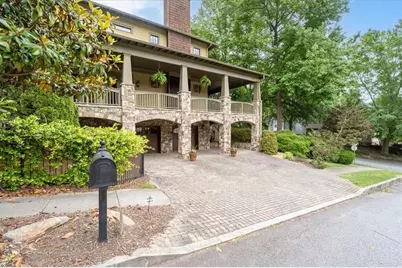 1370 Rock Springs Circle NE, Atlanta, GA 30306 - Photo 7