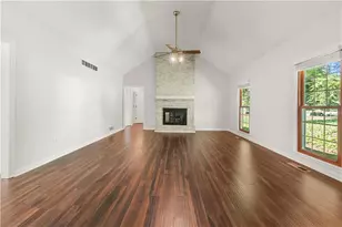 1320 Willow Tree Dr, Woodstock, GA 30188 - Photo 13