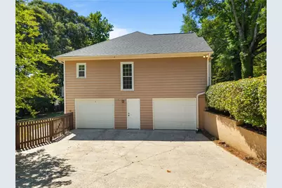 1320 Willow Tree Drive, Woodstock, GA 30188 - Photo 7