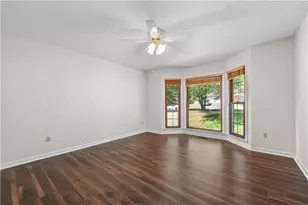 1320 Willow Tree Dr, Woodstock, GA 30188 - Photo 29
