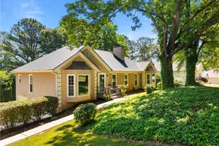 1320 Willow Tree Dr, Woodstock, GA 30188 - Photo 5