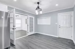1406 Sycamore Dr NW, Kennesaw, GA 30152 - Photo 9