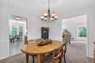 5457 Conway Dr, Marietta, GA 30068 - Photo 9