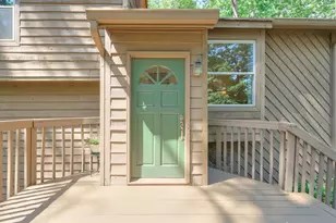 5457 Conway Dr, Marietta, GA 30068 - Photo 3