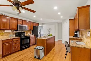 3290 Harris Dr, Atlanta, GA 30337 - Photo 5