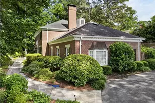 3650 Dumbarton Rd NW, Atlanta, GA 30327 - Photo 3