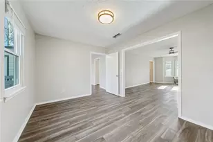 1069 Ashwood Cir, Lawrenceville, GA 30046 - Photo 5