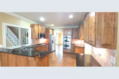 606 Lake Shore Court, Monroe, GA 30655 - Photo 7
