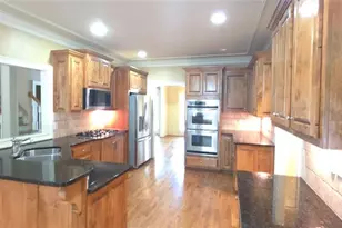 606 Lakeshore Ct, Monroe, GA 30655 - Photo 7