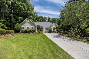 1104 Fox Creek Ct, Woodstock, GA 30189 - Photo 3