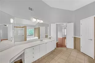 1425 Bridle Path Dr, Lawrenceville, GA 30045 - Photo 27