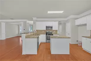 1425 Bridle Path Dr, Lawrenceville, GA 30045 - Photo 11