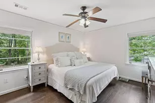 555 High Brook Dr, Sandy Springs, GA 30342 - Photo 25