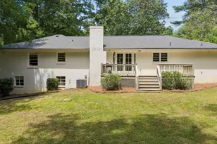 555 High Brook Dr, Sandy Springs, GA 30342 - Photo 43