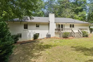 555 High Brook Dr, Sandy Springs, GA 30342 - Photo 45