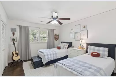 555 High Brook Drive, Sandy Springs, GA 30342 - Photo 31