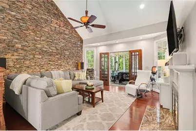 5640 The Twelfth Fairway, Suwanee, GA 30024 - Photo 19