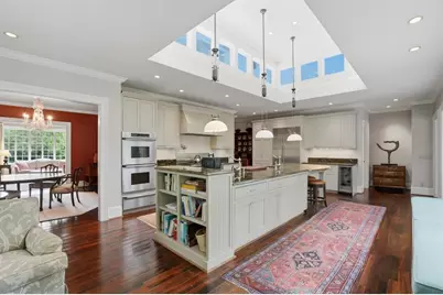 3990 E Brookhaven Drive NE, Atlanta, GA 30319 - Photo 9