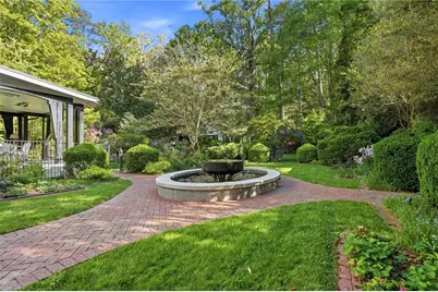 3990 E Brookhaven Drive NE, Atlanta, GA 30319 - Photo 43