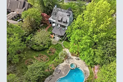 3990 E Brookhaven Drive NE, Atlanta, GA 30319 - Photo 47