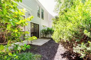 2684 Meadowlawn Dr SE, Marietta, GA 30067 - Photo 17