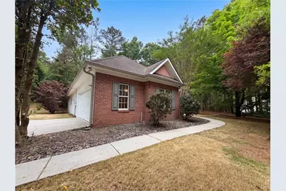 125 Farr Lake Drive, Tyrone, GA 30290 - Photo 17