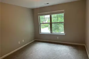 4680 Raven Wood Loop, Union City, GA 30291 - Photo 11