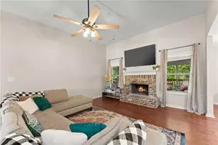 494 Katherine Dr, Jefferson, GA 30549 - Photo 3