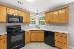 75 Shadowbrook Dr, Covington, GA 30016 - Photo 11