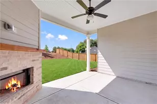 111 Cherokee Rose Ln, Hoschton, GA 30548 - Photo 29