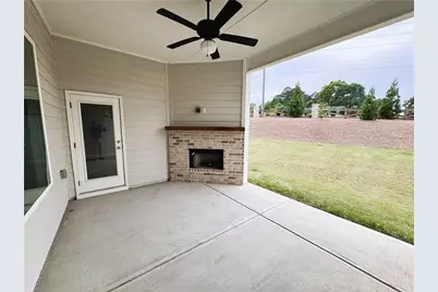 111 Cherokee Rose Lane, Hoschton, GA 30548 - Photo 5