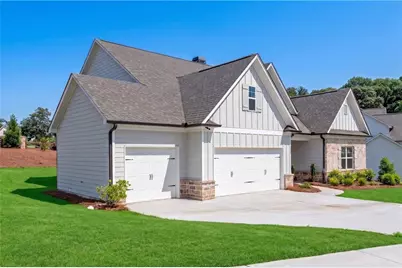 111 Cherokee Rose Lane, Hoschton, GA 30548 - Photo 3