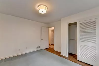 1571 Rochelle Court, Dunwoody, GA 30338 - Photo 23