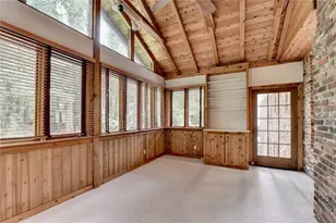 1571 Rochelle Ct, Dunwoody, GA 30338 - Photo 15